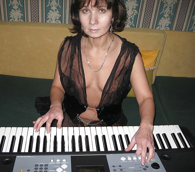 Nuestra novia 4
 #7863329