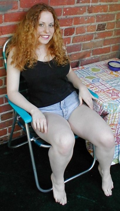 Kira Redhead Beginner Poses In Jean Shorts #9572888