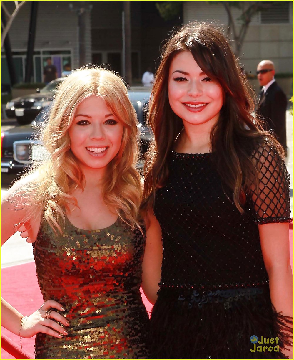 Miranda taylor cosgrove
 #7227165