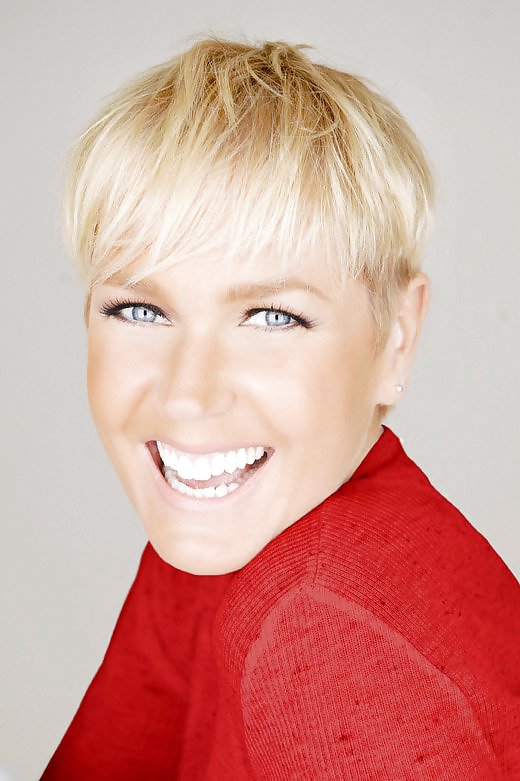 Extra Latinas #9619859