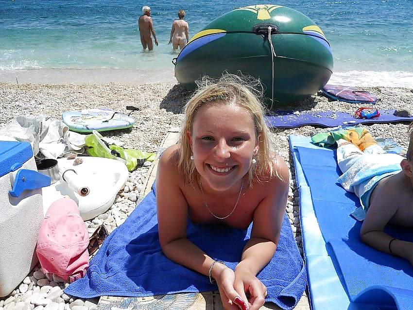 Ragazze della spiaggia 9
 #5749155