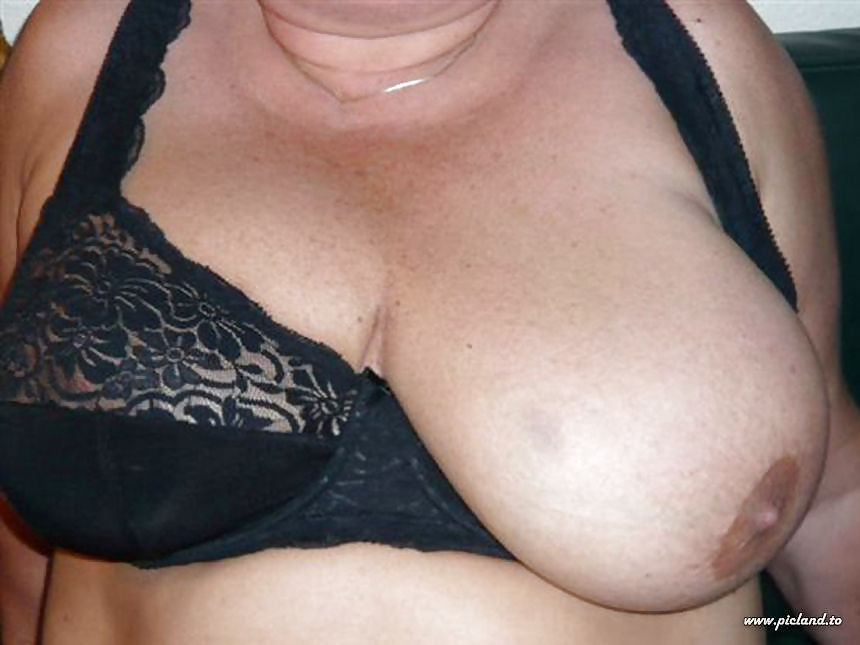 Titten geil verpackt nr.3
 #17094051