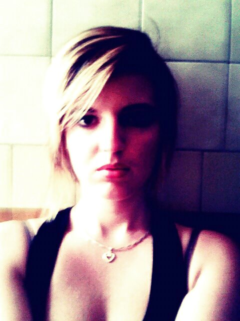 モイ、ミー、フェイスブック
 #19970935