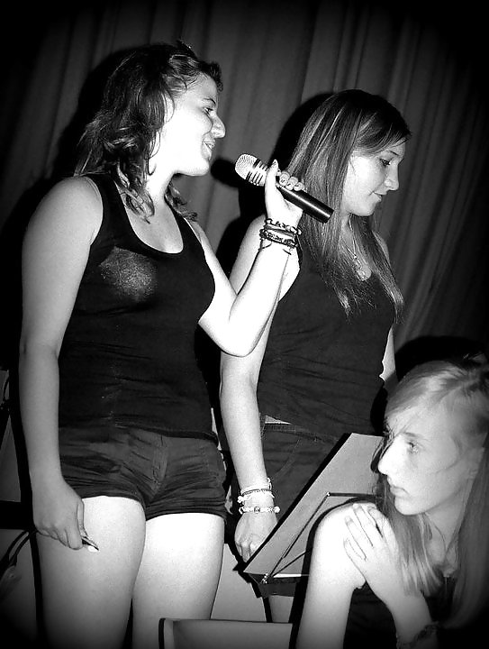 モイ、ミー、フェイスブック
 #19970991