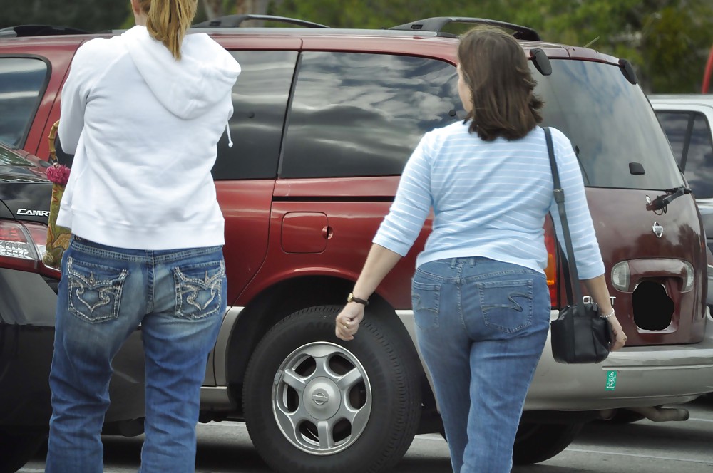 Stalking your mom's ass (non-nude)
 #11999187