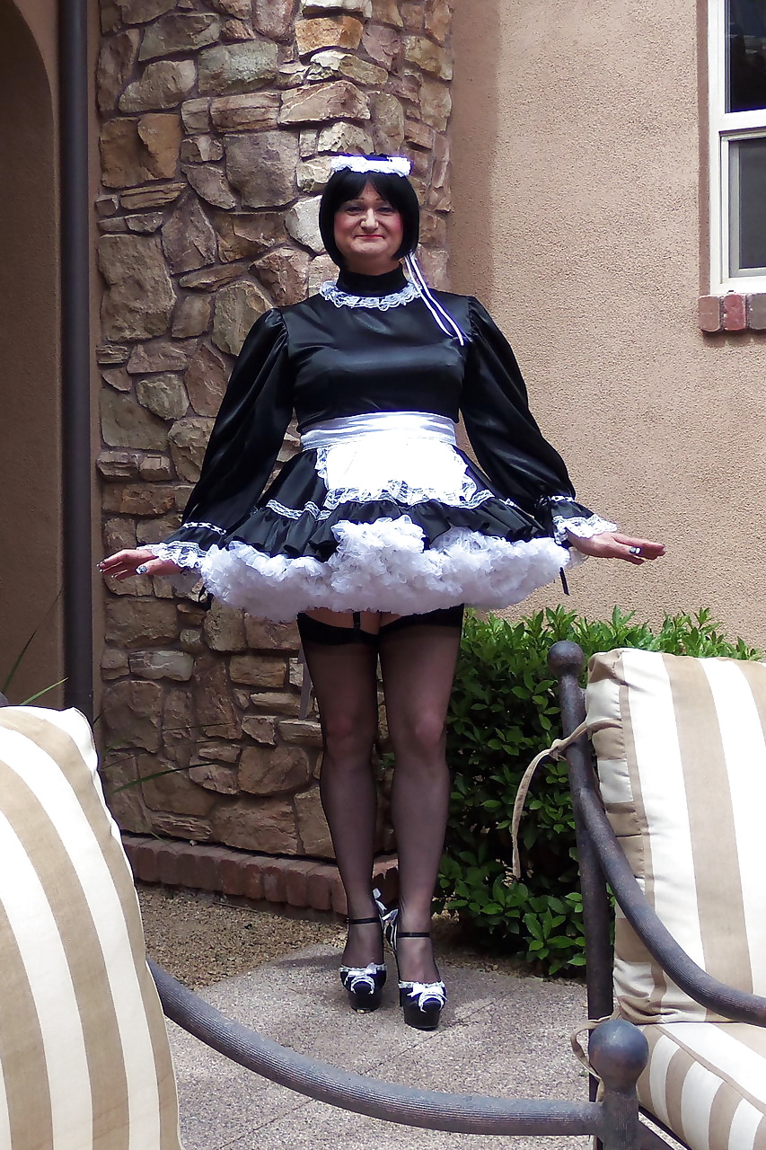 The sissy maid
 #15801950