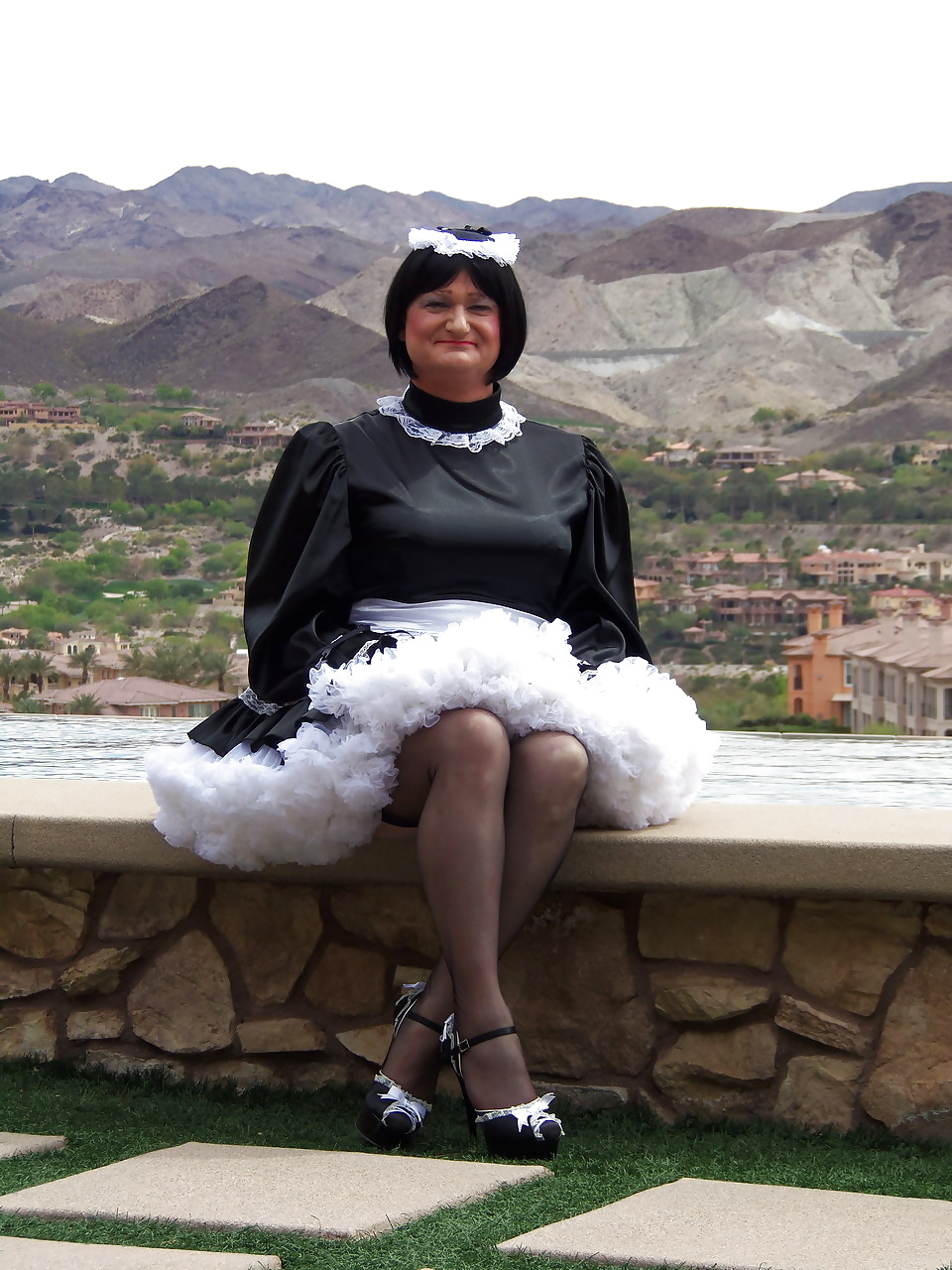 The sissy maid
 #15802008