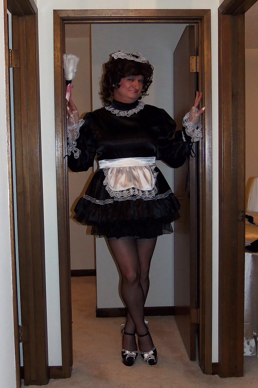 The sissy maid
 #15802040