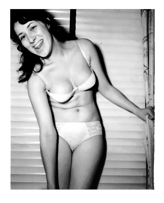 Unknown Pin-ups of the 1950's #18689231