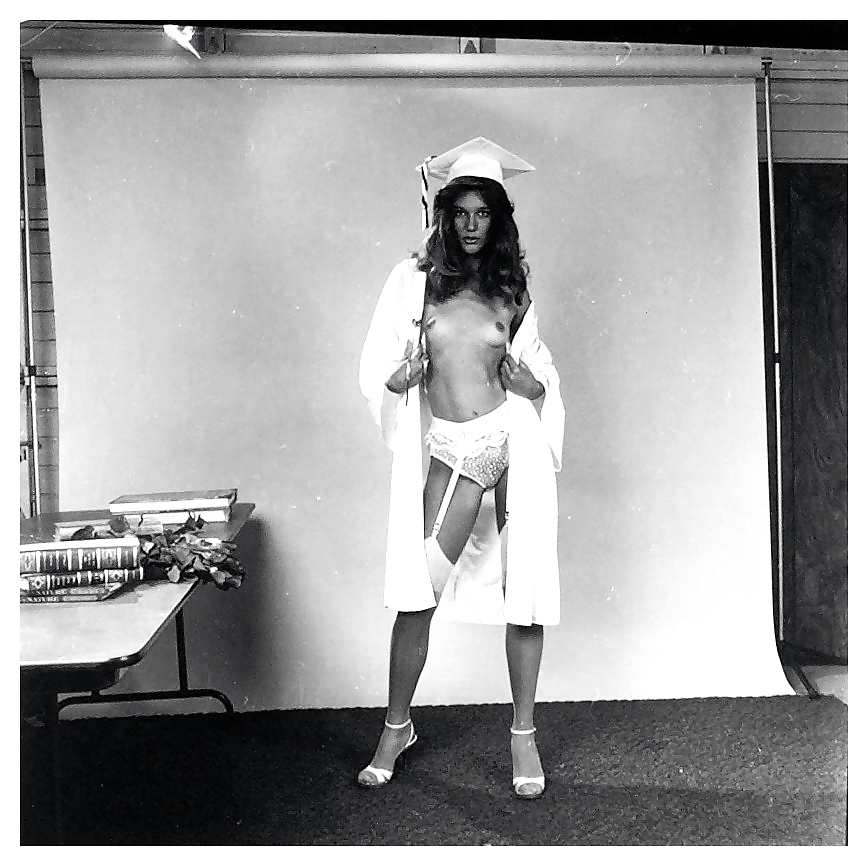 Unknown Pin-ups of the 1950's #18689377