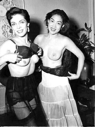 Unknown Pin-ups of the 1950's #18689541