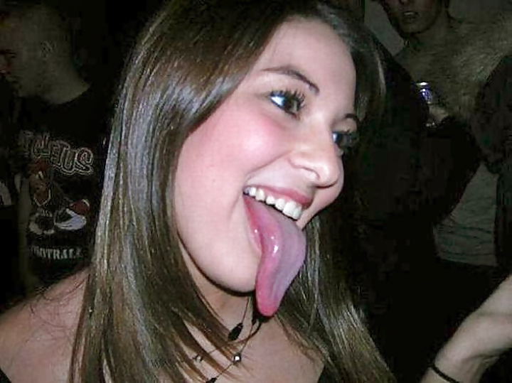 Chicks With Freakishly Long Tongues 3 #11322945