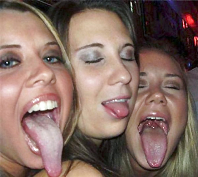 Chicks With Freakishly Long Tongues 3 #11323142