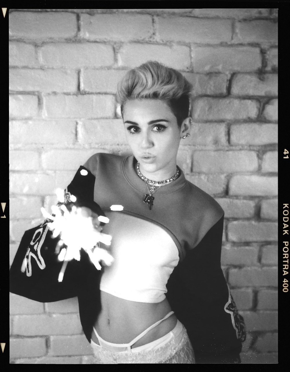 Miley Cyrus #21640644