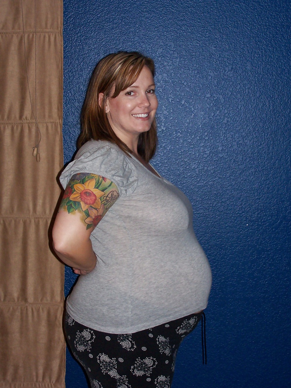 Pregnant lauren- with clothes big boobs #3791432