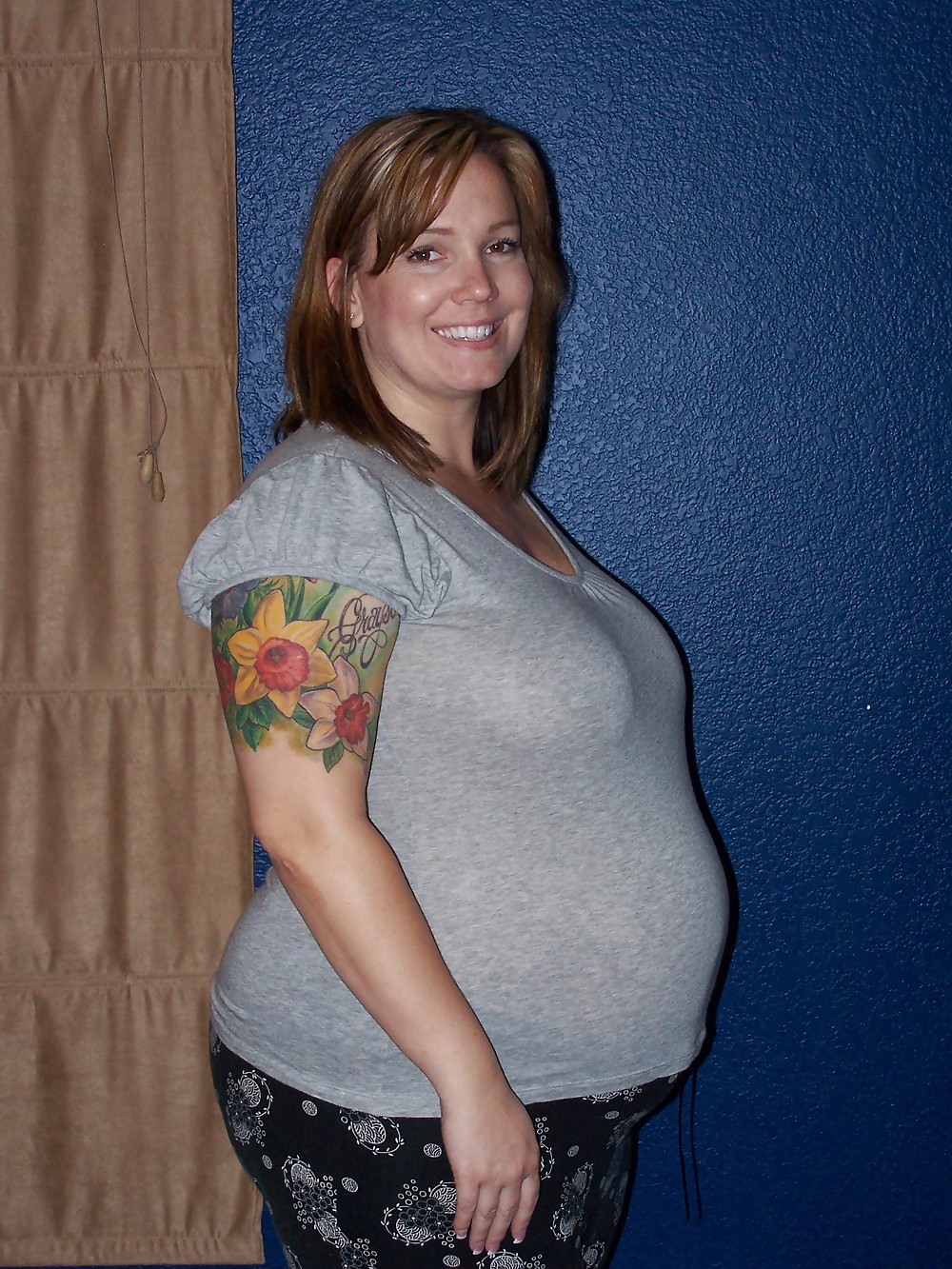 Pregnant lauren- with clothes big boobs #3791445