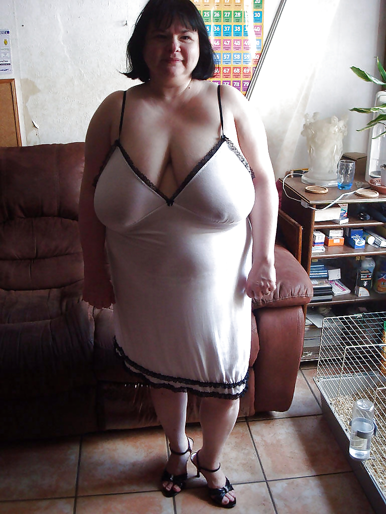 Non nude bbw's 2 #19975899