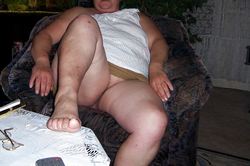 Ich,unten ohne
 #10773808