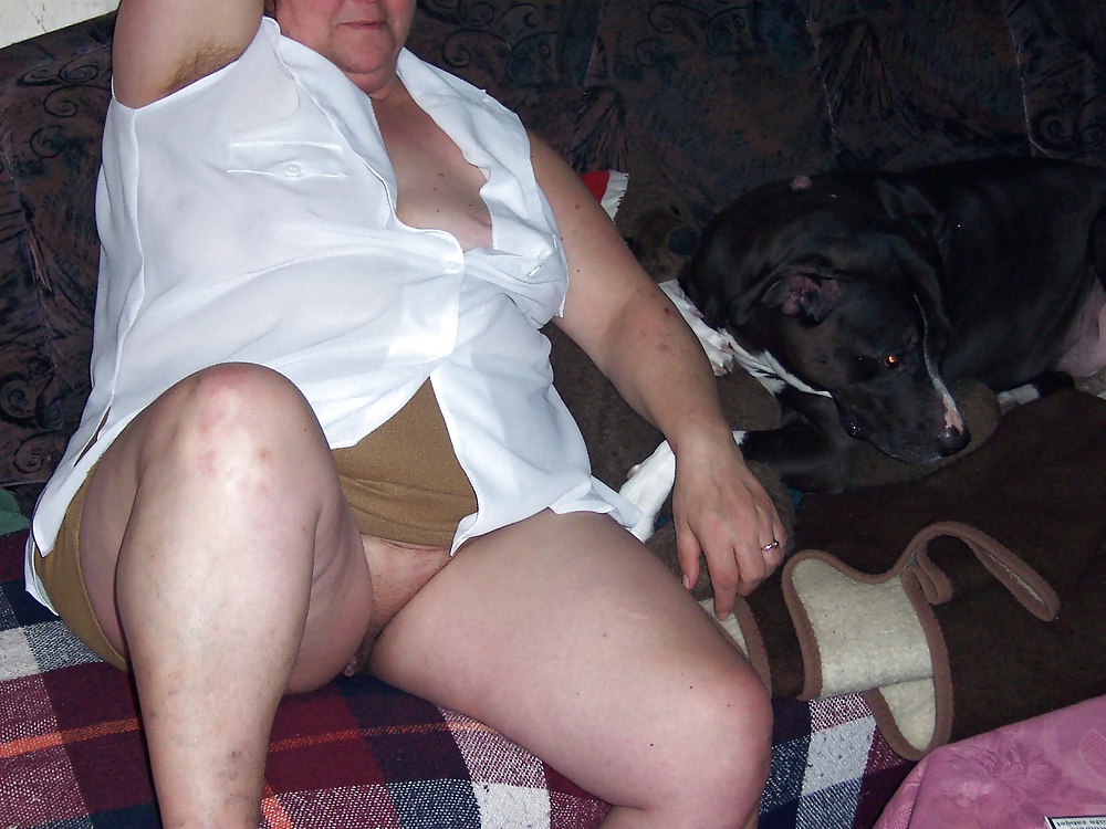 Ich,unten ohne
 #10773827