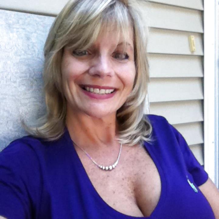 Milfs plz comment #14229818