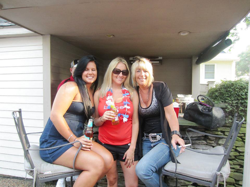 Milfs plz comment #14229867