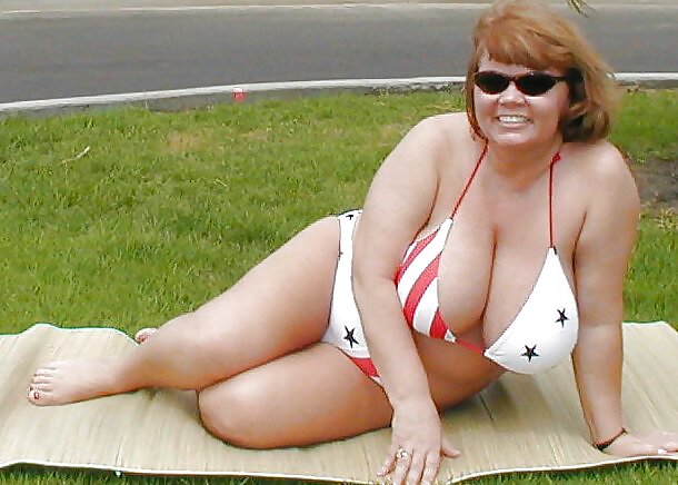 Swimsuit bikini bra bbw mature dressed teen big tits - 80 #17548533