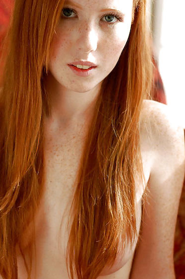 Redheads. ragazze dai capelli rossi. softcore.
 #19868838
