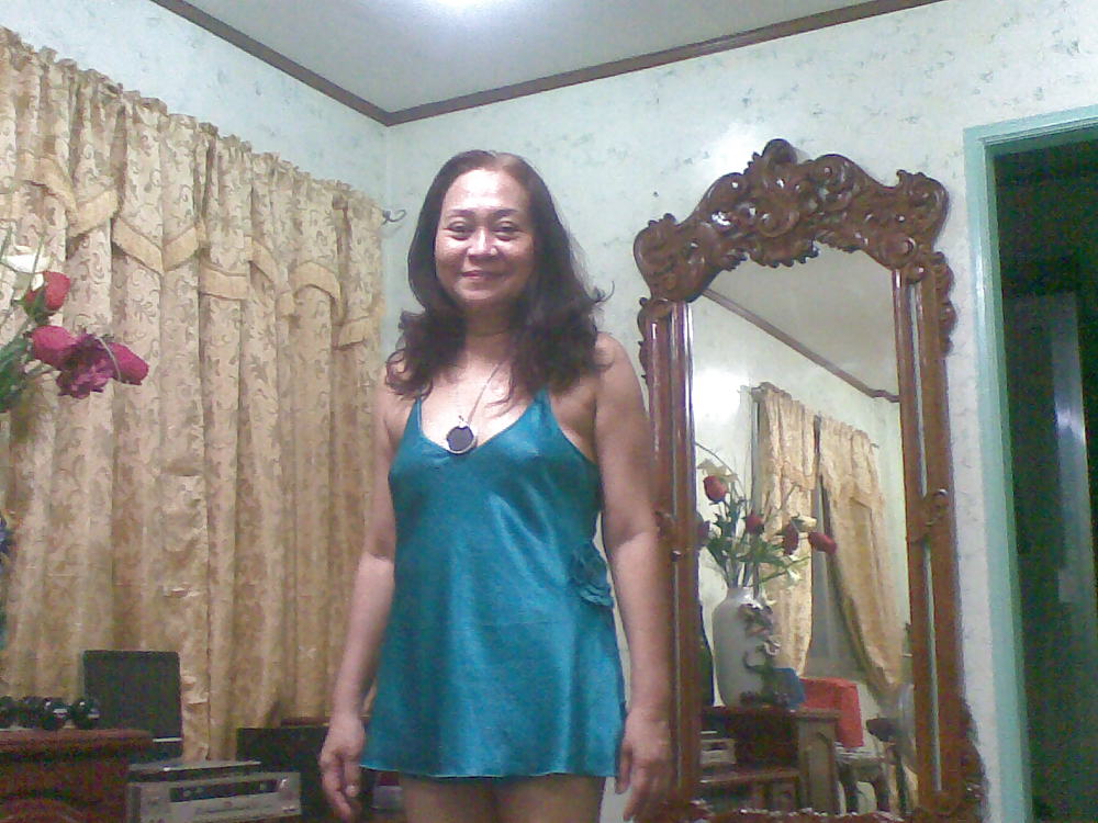 フィリピンの熱い女 2枚の写真
 #18433421
