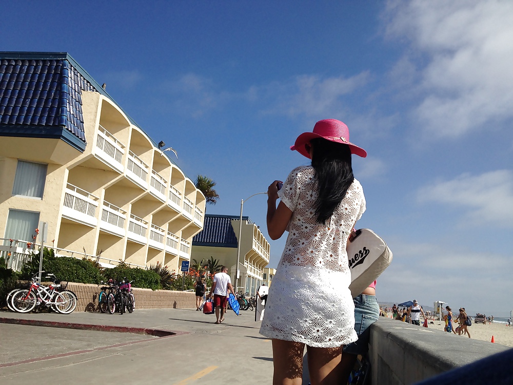 Playa lurker...
 #10670426