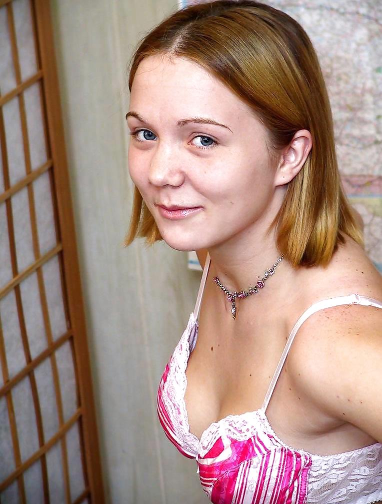 WHITE BEAUTY - CHLOE #8308777