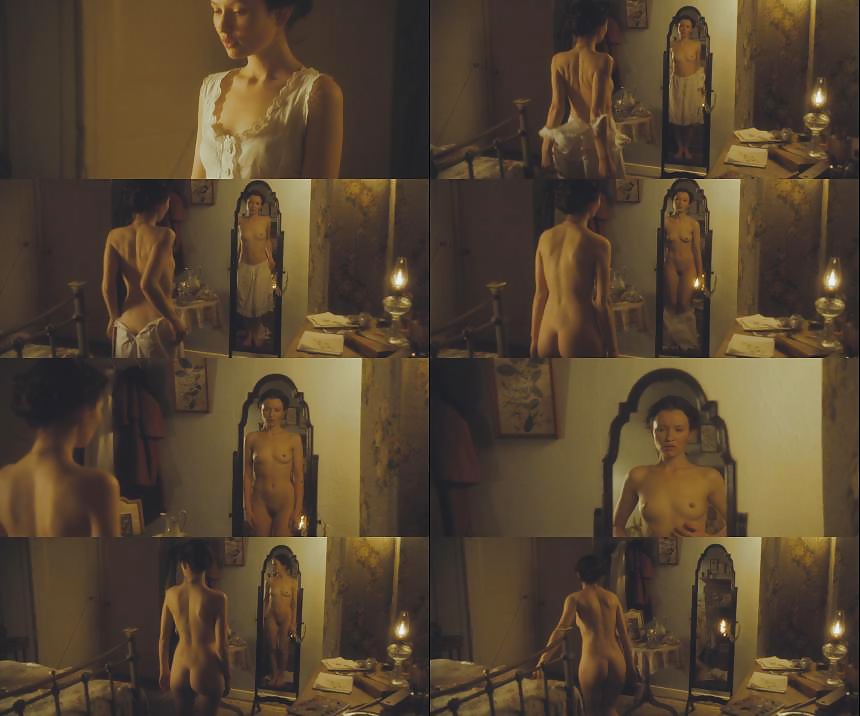 Emily Browning Ultimate Nude Collection #13046496
