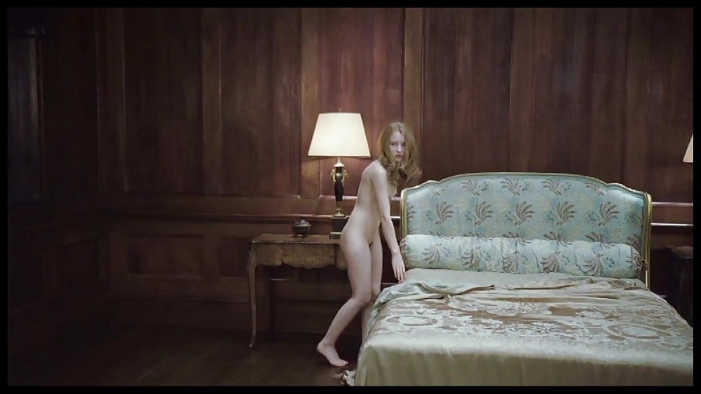 Emily Browning Ultimate Nude Collection #13047091