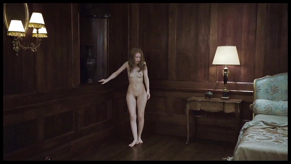 Emily Browning Ultimate Nude Collection #13047098