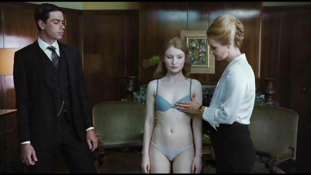 Emily Browning Ultimate Nude Collection #13047265