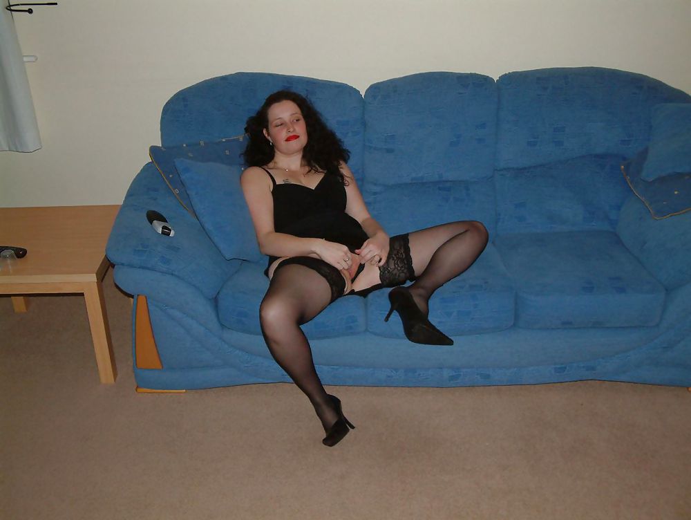 OCTOBER GIRLFRIEND #8887437