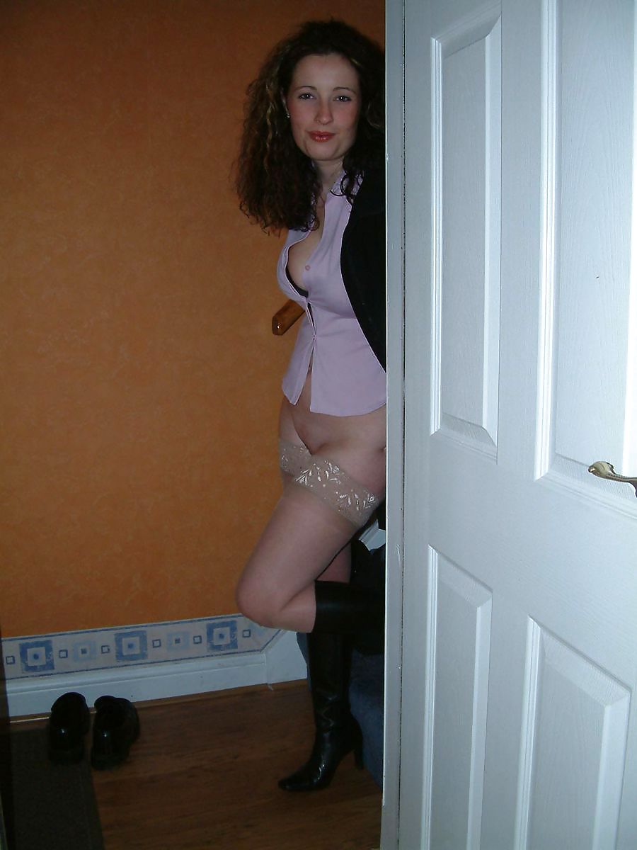 OCTOBER GIRLFRIEND #8887498