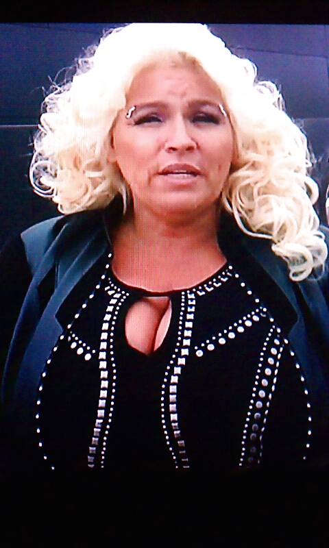 Pechugona beth
 #17762764