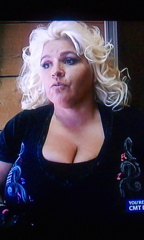 Pechugona beth
 #17762834