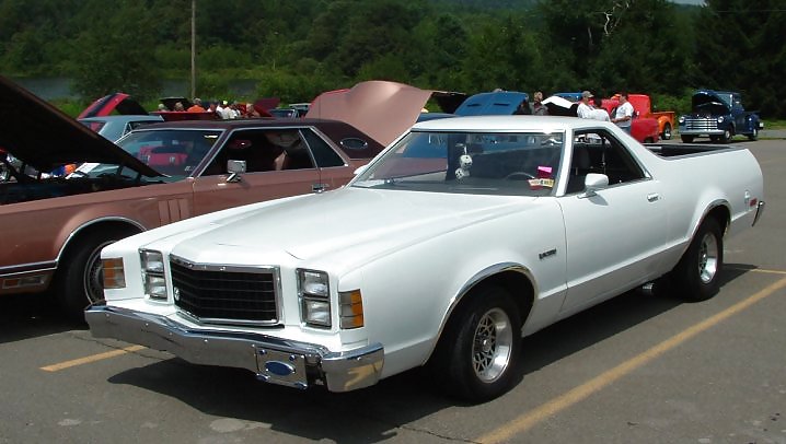 Exposición de coches y tirones de camiones
 #7127113