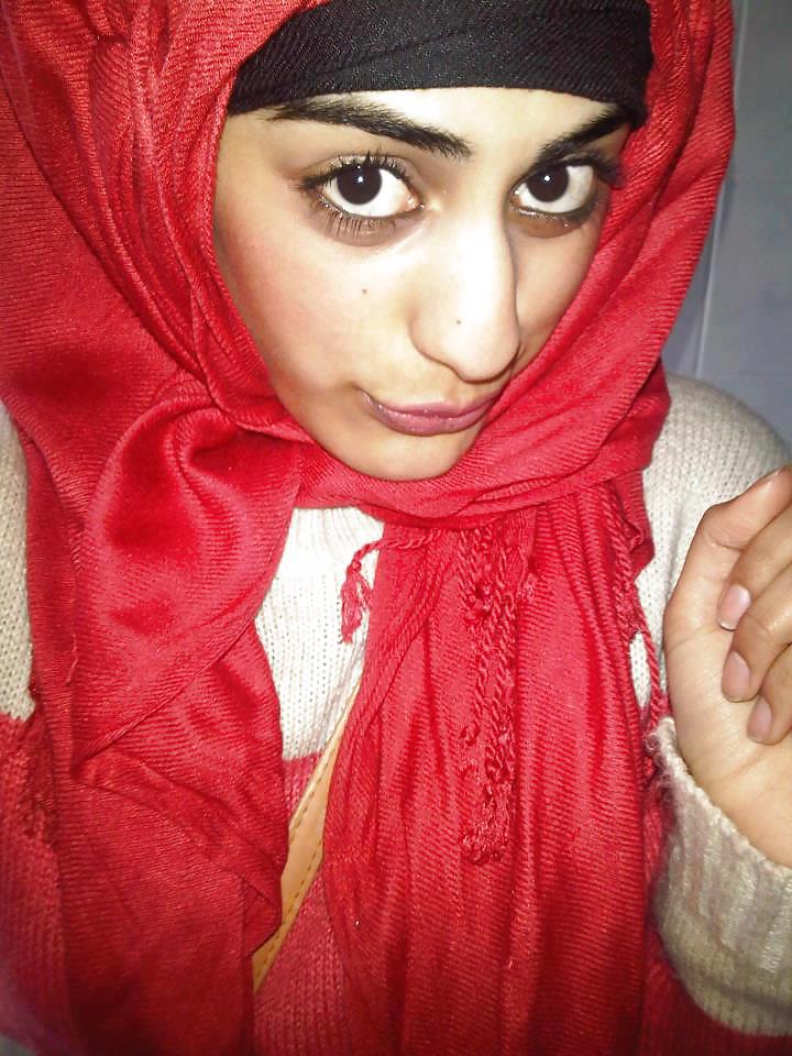 Hijabi Paki Teen #9931445