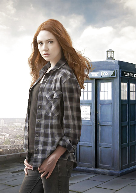 Karen Gillan #21276964