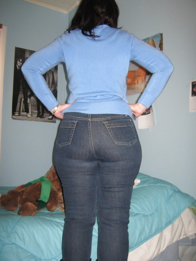 More girls in tight jeans #7133552