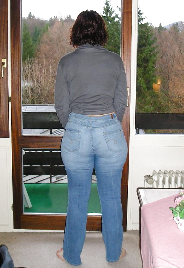 More girls in tight jeans #7133647