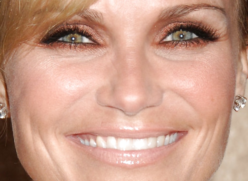 Kristin Chenoweth #15807107