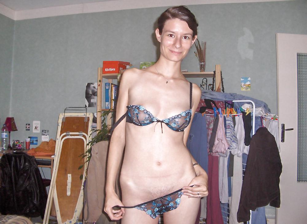 Shaved housewife #4439887