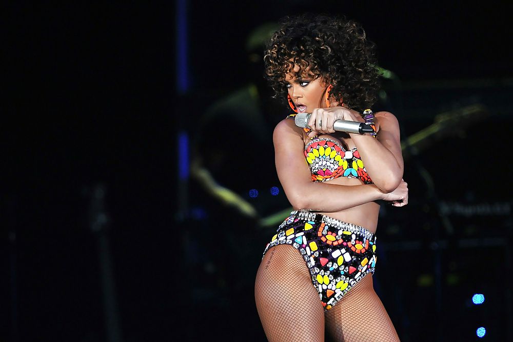 Rihanna performs at Hallenstadion, Zurich #9911665