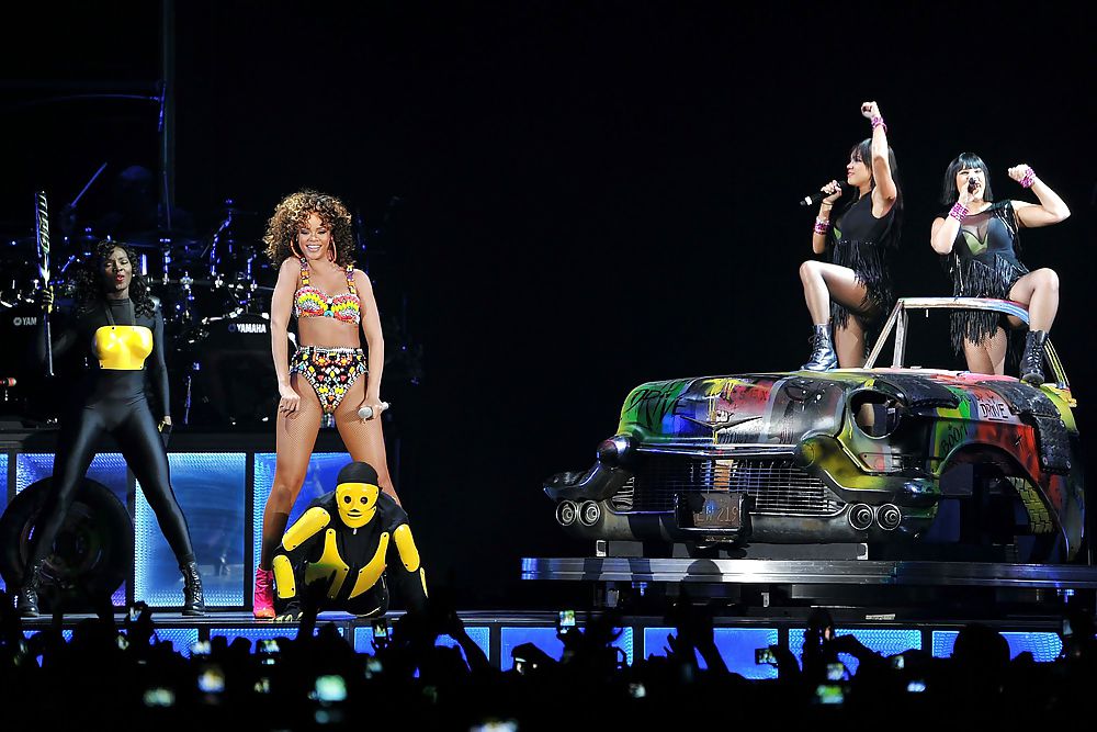 Rihanna performs at Hallenstadion, Zurich #9911783