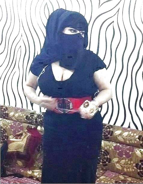 Ass arab hijab #20122913