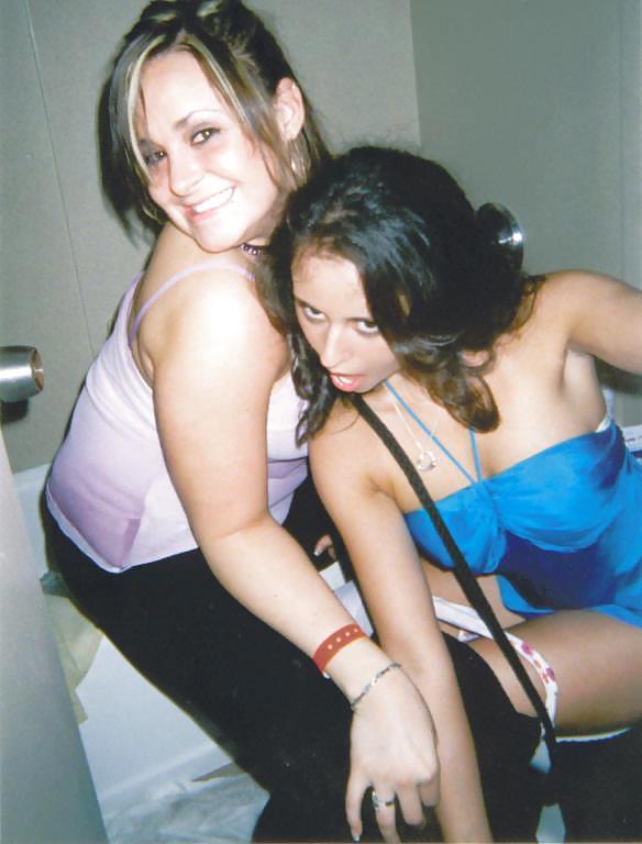 Teen and 20's caught on toilette #4548492
