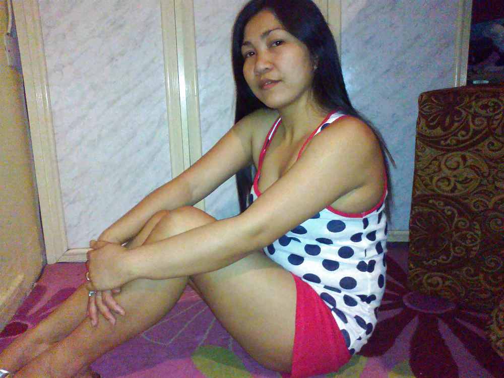 Hunky Lornalyn - Hot OFW